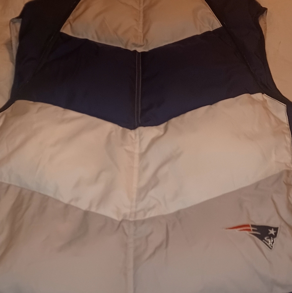 Ladies Reebok NFL New England Patriots vest - Picture 2 of 3